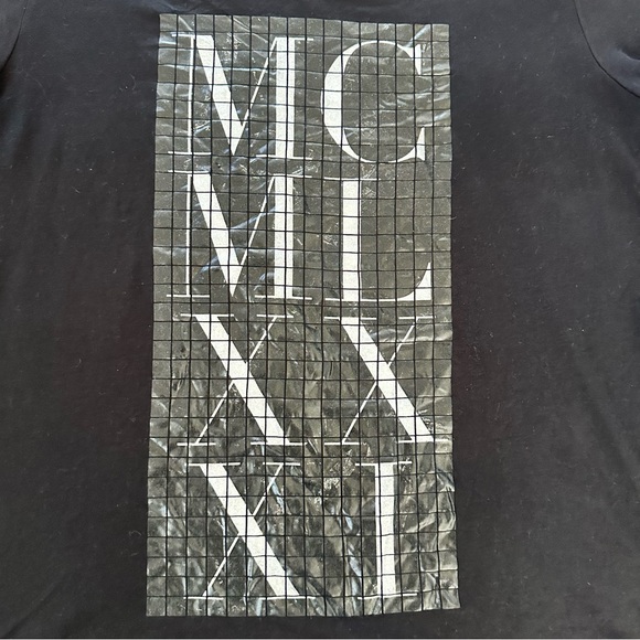 GUESS Black Roman Numeral T-Shirt - Picture 2 of 6